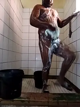 Snapshot of Dube501 chatting on October 2, 5:47 am Dube501 online show from October 2, 5:47 am