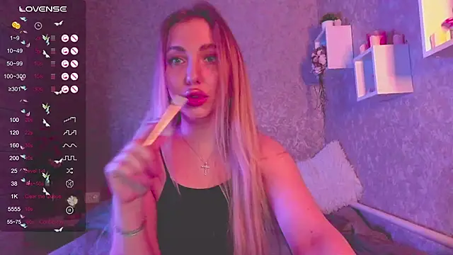 Mika Rayy online show from January 13, 9:09 pm