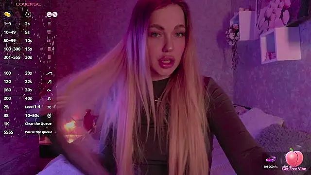 Mika Rayy online show from March 3, 8:11 pm