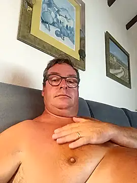 MountJohnXL online show from February 6, 11:04 pm