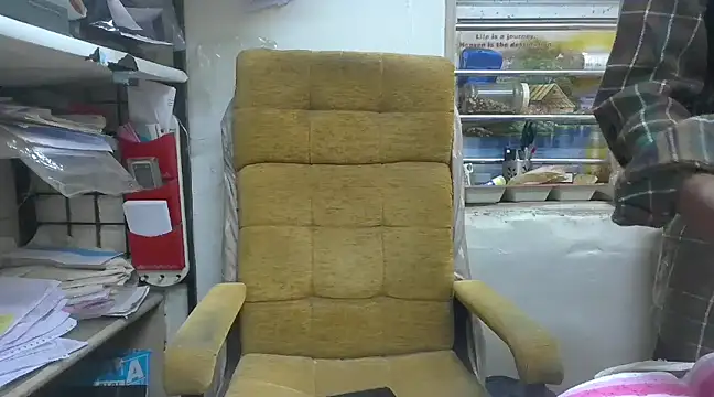 cute modell online show from February 6, 10:48 am