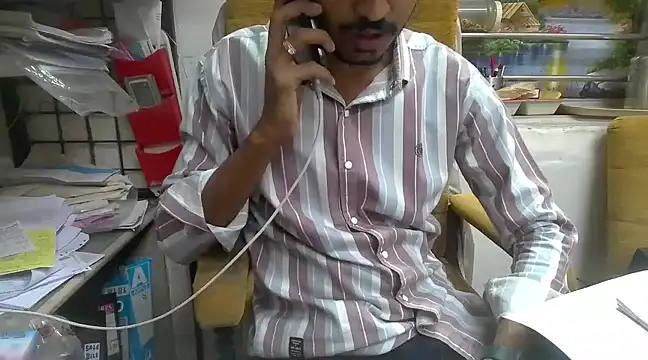 cute modell online show from February 7, 1:53 pm