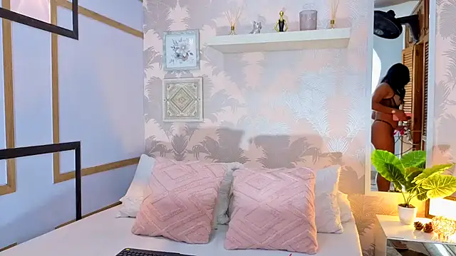 CharlotteGraay online show from November 25, 7:36 pm