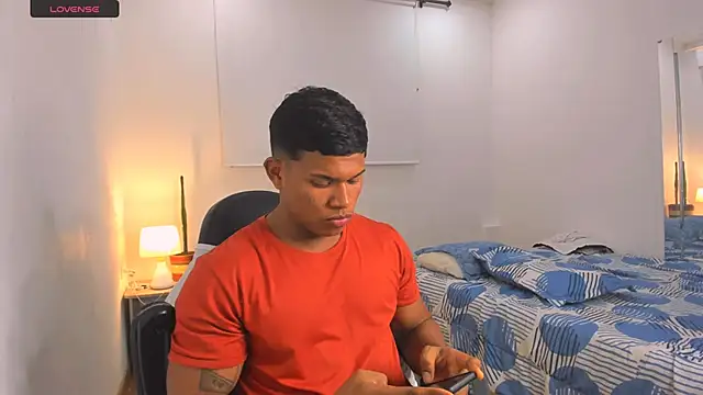 maxsteel177 online show from March 6, 11:31 pm