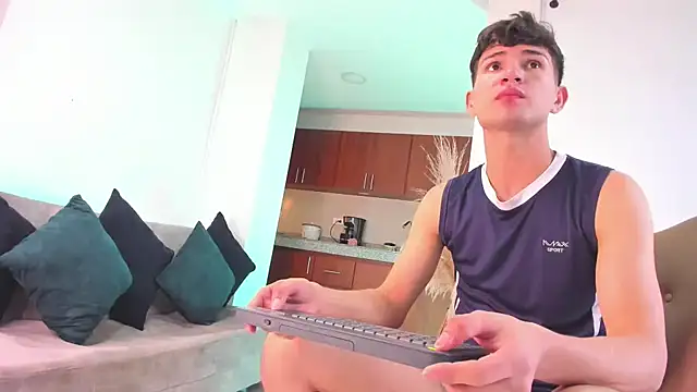 orlando yate online show from February 23, 9:48 pm