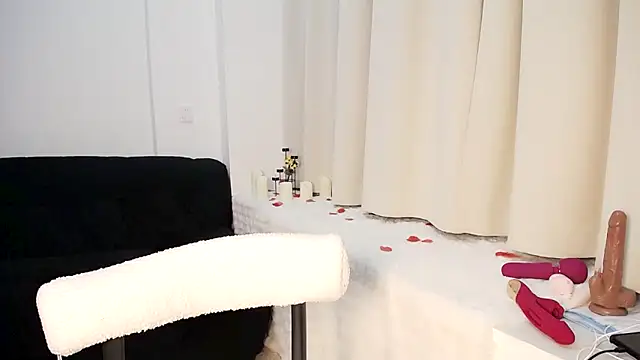 Hey-Cute online show from January 26, 12:54 pm