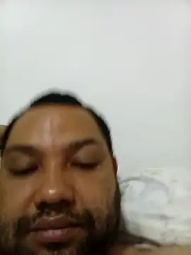 Snapshot of Marcio2235 chatting on October 2, 3:35 am Marcio2235 online show from October 2, 3:35 am