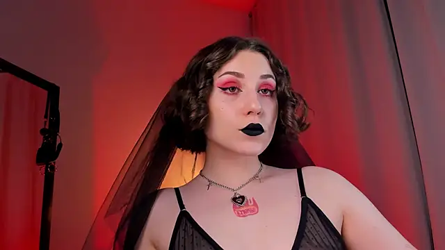 Eva Moss  online show from March 4, 10:49 pm