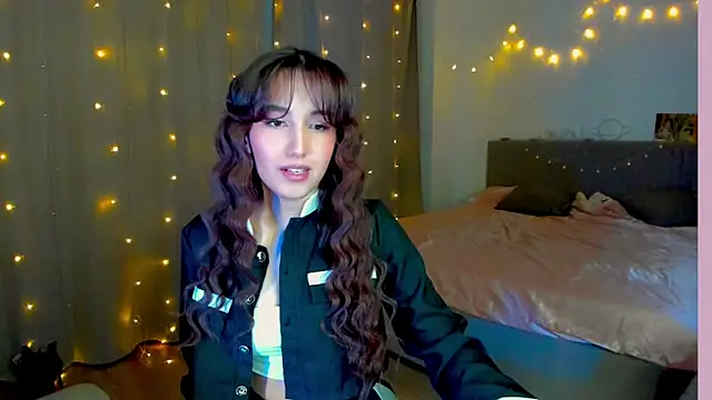 Snapshot of anna_elfi chatting on December 16, 7:19 pm anna elfi online show from December 16, 7:19 pm