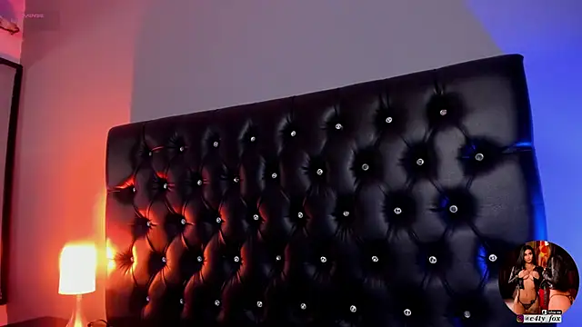 Catty Foxx online show from February 26, 2:03 pm