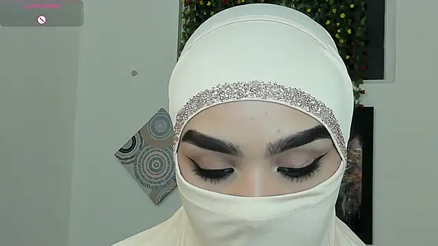 Maissa Alabi online show from October 10, 3:33 pm