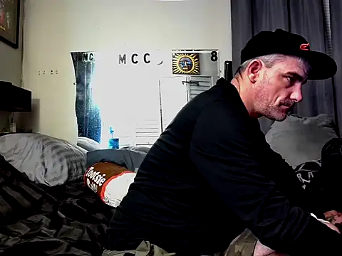 1badfucka online show from March 1, 5:52 am