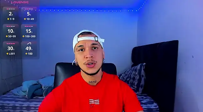 austinoficial online show from February 15, 1:42 am