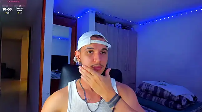 austinoficial online show from March 19, 5:52 am