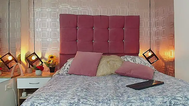 victoriapalmerfg online show from March 8, 6:47 pm