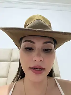 Aitana Hilton  online show from February 8, 1:43 am