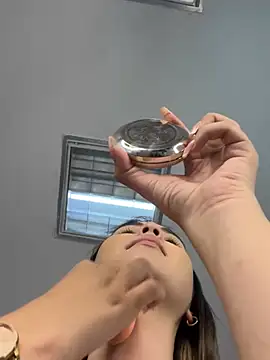 Aitana Hilton  online show from March 10, 11:42 am