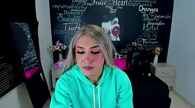 Georgina Giio online show from January 15, 8:51 am