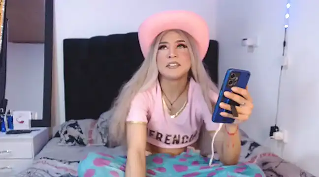 Georgina Giio online show from February 25, 4:24 am