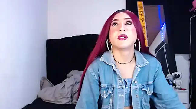 Georgina Giio online show from March 14, 8:06 pm