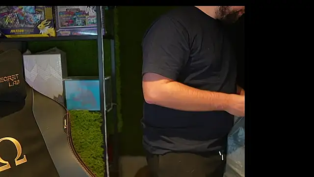 justinitt online show from September 19, 10:05 am