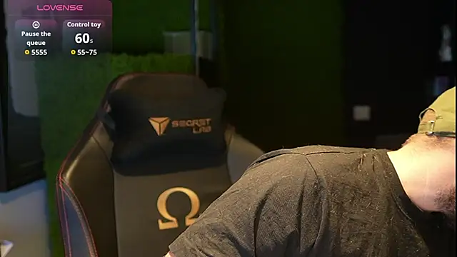 justinitt online show from October 7, 9:17 am