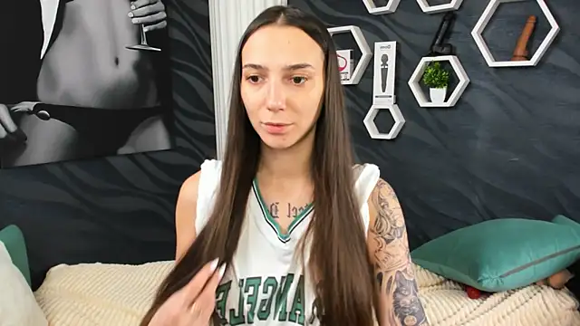 annabishop online show from January 30, 6:13 am