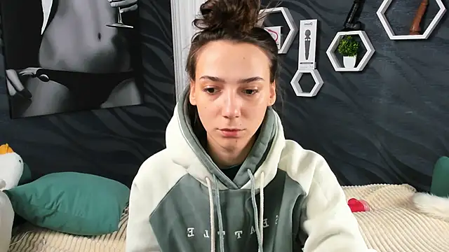 annabishop online show from January 31, 3:30 am