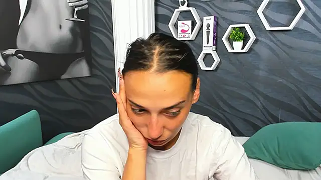 annabishop online show from March 18, 3:09 am