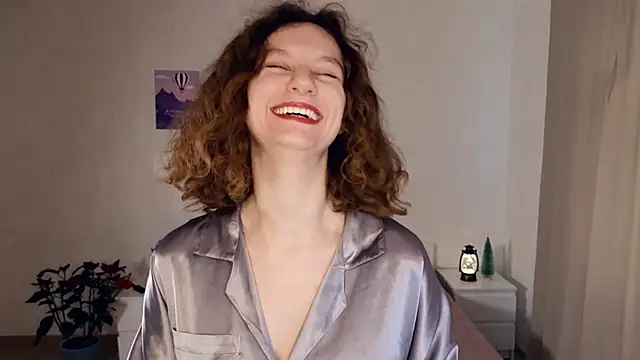 Snapshot of Leya_Curly chatting on January 29, 9:33 am Leya Curly online show from January 29, 9:33 am