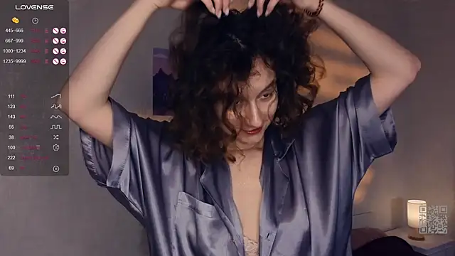 Snapshot of Leya_Curly chatting on March 13, 3:39 pm Leya Curly online show from March 13, 3:39 pm