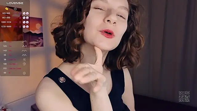 Snapshot of Leya_Curly chatting on March 16, 3:50 pm Leya Curly online show from March 16, 3:50 pm