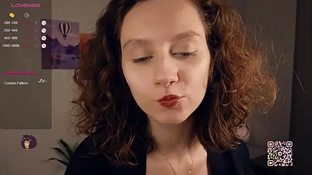 Snapshot of Leya_Curly chatting on September 9, 1:43 pm Leya Curly online show from September 9, 1:43 pm