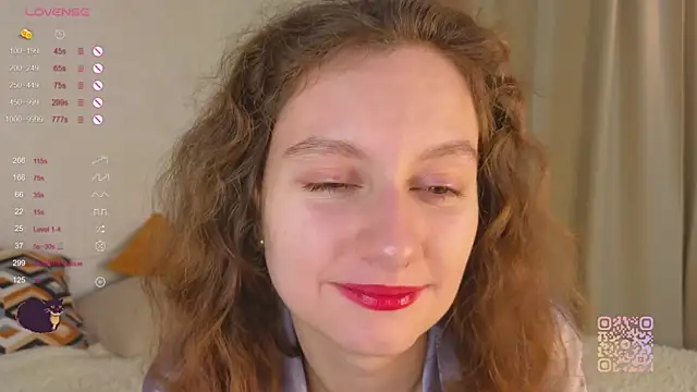 Snapshot of Leya_Curly chatting on October 17, 3:03 pm Leya Curly online show from October 17, 3:03 pm