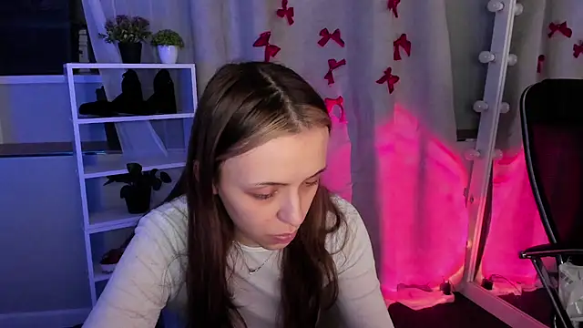 Snapshot of Sahara_Shields chatting on March 11, 1:34 pm Sahara Shields online show from March 11, 1:34 pm