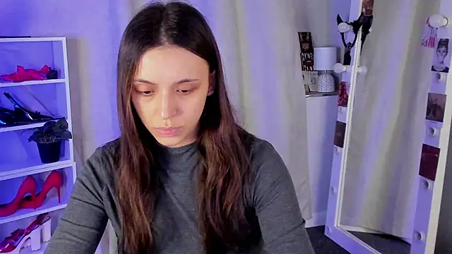 Snapshot of Sahara_Shields chatting on September 25, 11:03 am Sahara Shields online show from September 25, 11:03 am