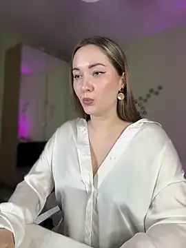 Kiss My Body online show from February 21, 2:48 pm