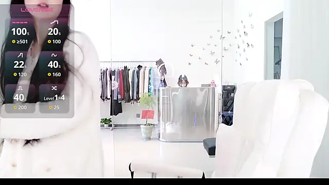 Snapshot of miaomiao-777 chatting on November 18, 3:56 am miaomiao-777 online show from November 18, 3:56 am