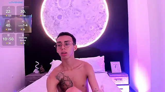 EthaanCox online show from February 17, 2:53 am