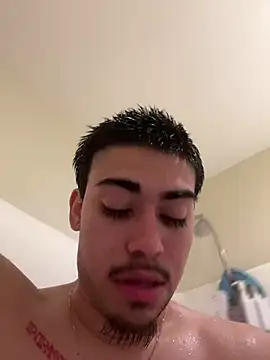 Snapshot of Daddywick chatting on February 8, 10:29 pm Daddywick online show from February 8, 10:29 pm