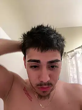 Snapshot of Daddywick chatting on February 24, 2:26 pm Daddywick online show from February 24, 2:26 pm