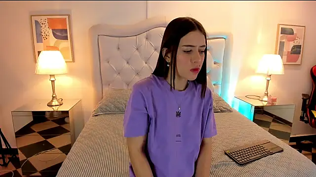 Snapshot of ethan_and_ava chatting on January 27, 1:30 pm ethan and ava online show from January 27, 1:30 pm