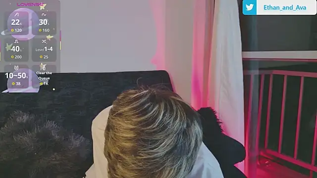 Snapshot of ethan_and_ava chatting on October 30, 2:24 am ethan and ava online show from October 30, 2:24 am