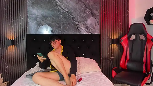 vanilla hot online show from January 31, 1:23 pm