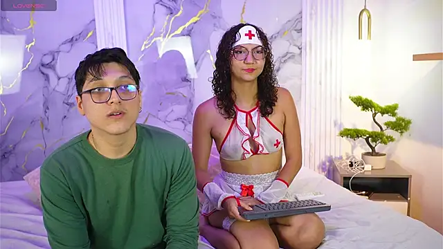 vanilla hot online show from October 3, 1:19 pm