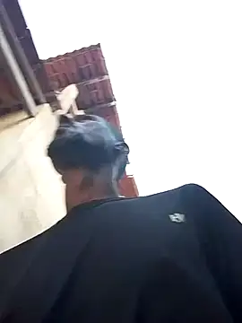 Snapshot of 1662 chatting on November 3, 9:43 am 1662 online show from November 3, 9:43 am