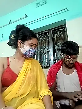 Snapshot of Sexy-Couple20 chatting on January 31, 10:21 pm Sexy-Couple20 online show from January 31, 10:21 pm