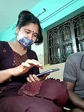 Snapshot of Sexy-Couple20 chatting on February 1, 4:11 pm Sexy-Couple20 online show from February 1, 4:11 pm