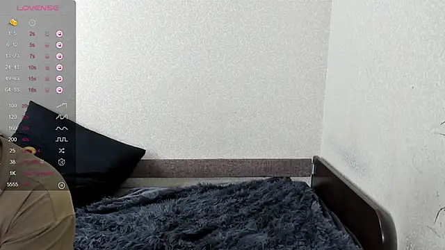 Browni Kiss online show from January 26, 8:46 am