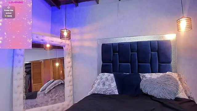 Sophiaa Gomez online show from February 5, 7:53 pm